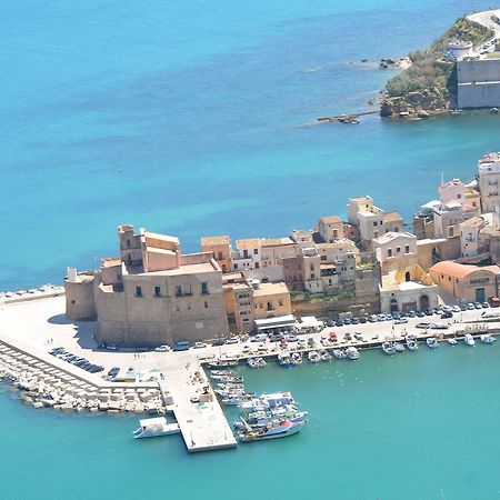 Alice'S Apartment Castellammare del Golfo Eksteriør billede